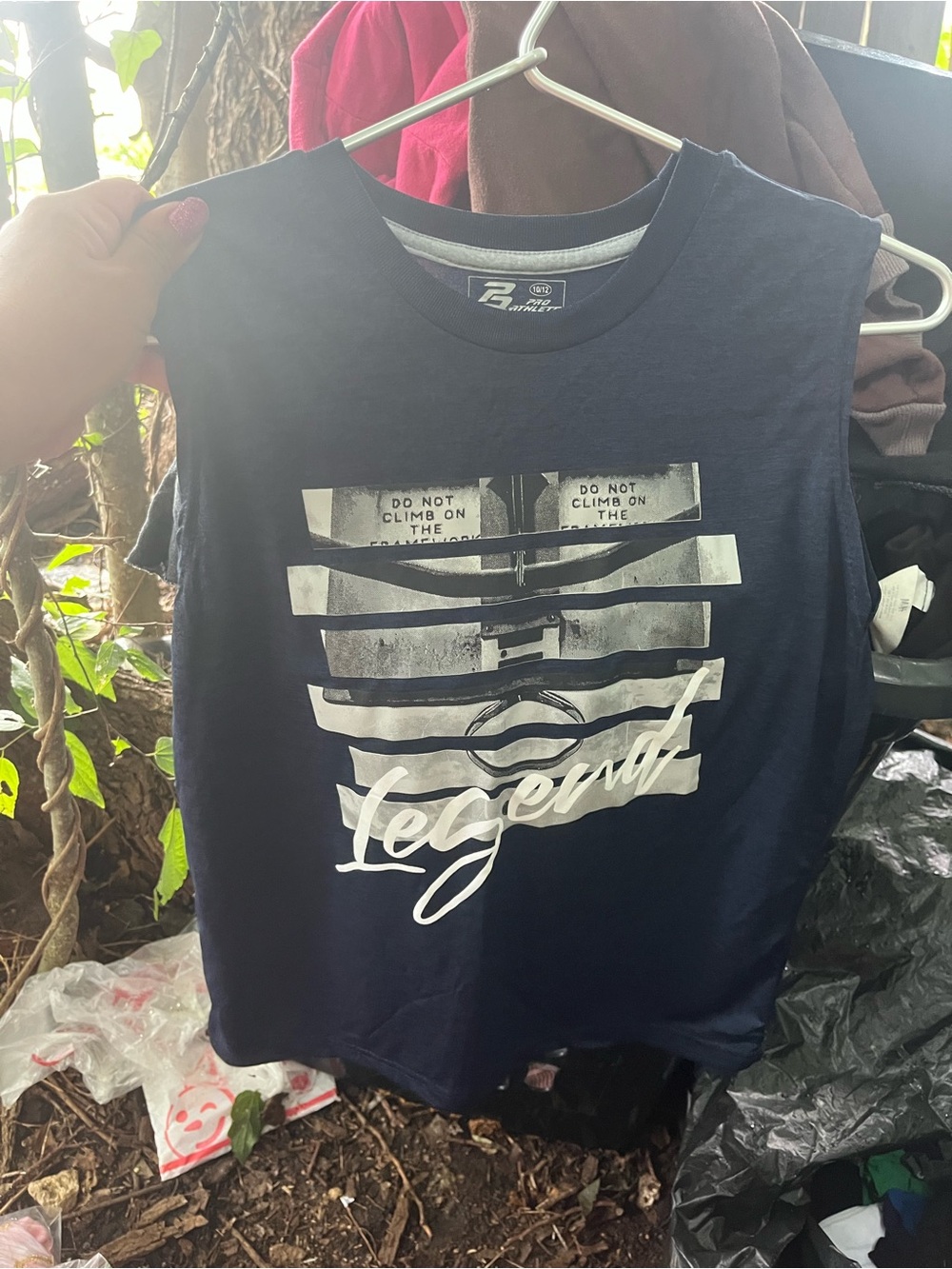 Legend Graphic Muscle Tee - Navy